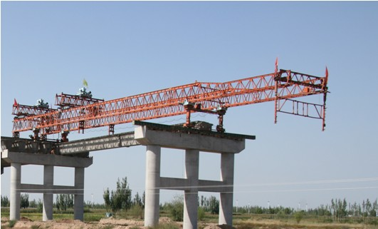 架橋機
